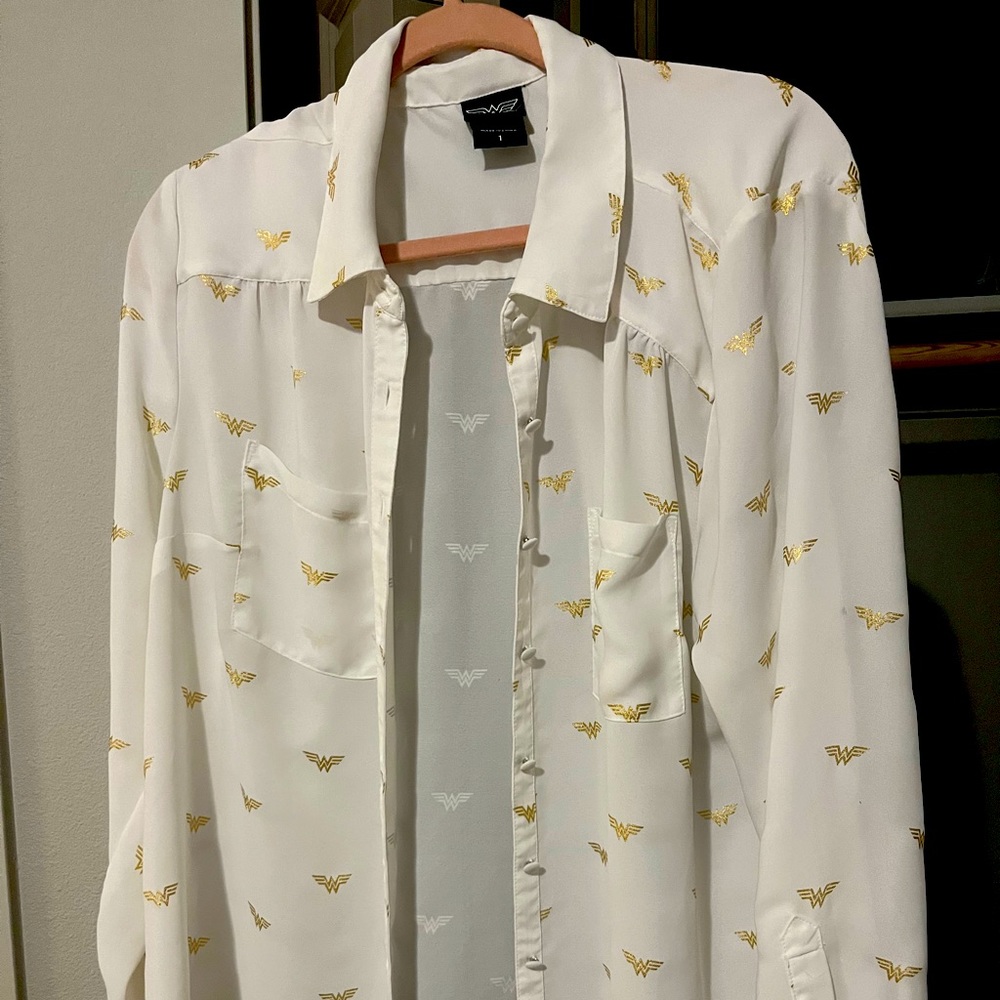 Torrid Wonder Woman Button Down | Size 1